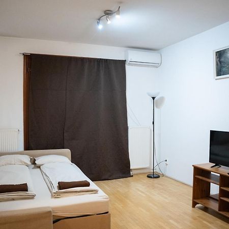 Vincent Apartment Будапеща Екстериор снимка