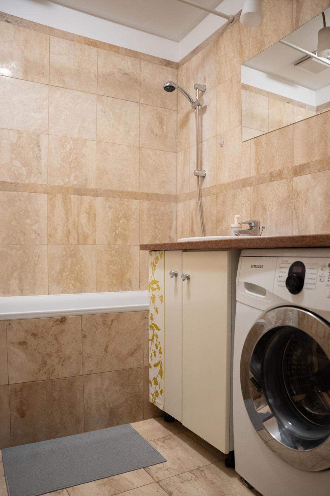 Vincent Apartment Будапеща Екстериор снимка